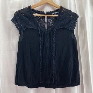 Hot Topic Black Lace Top Sleeveless Blouse Pleated‎ Button Women's Goth Grunge S